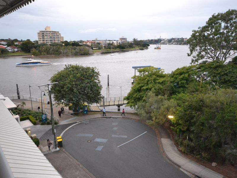 14/34 Park Avenue, Kangaroo Point QLD 4169