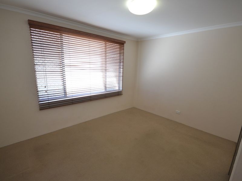 8/3 Heath Street, East Brisbane QLD 4169