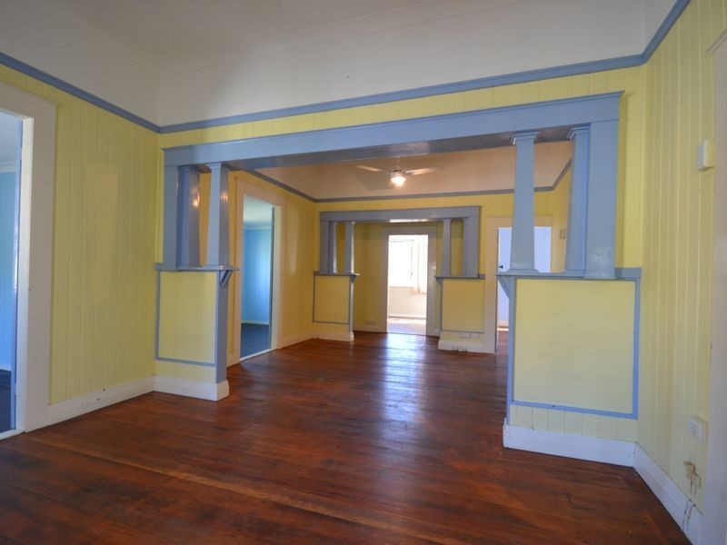 61 Kitchener Street, Coorparoo QLD 4151