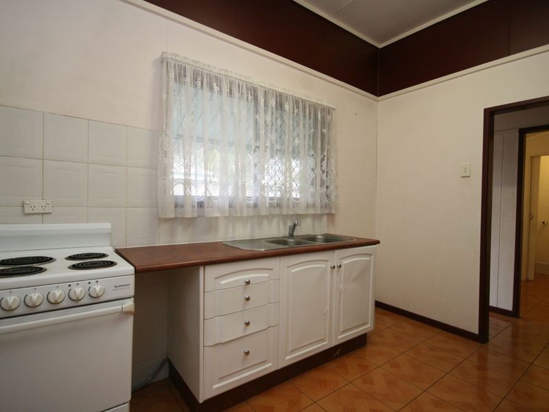 45 Deshon Street, Woolloongabba QLD 4102