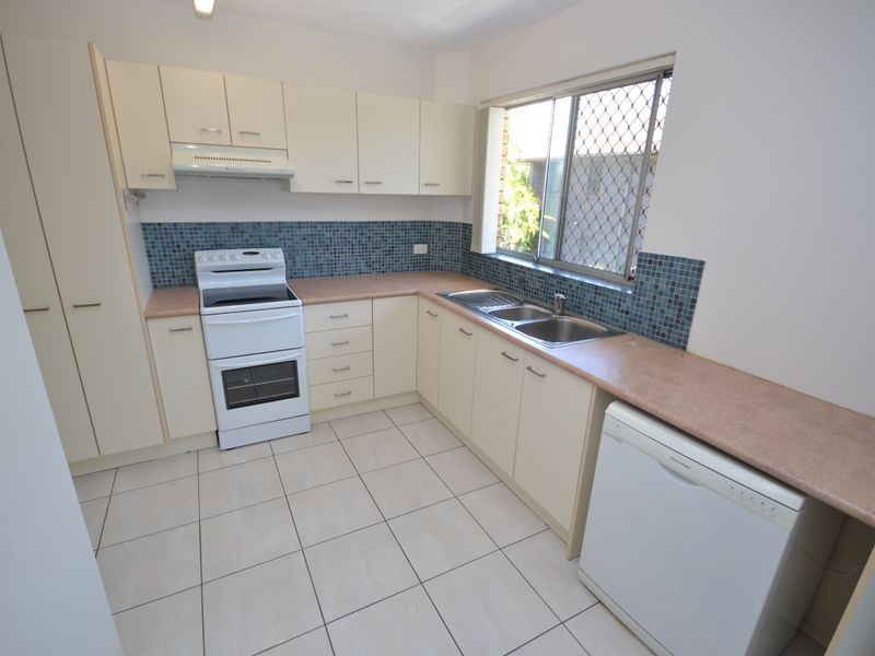 2/271 Enoggera Road, Newmarket QLD 4051