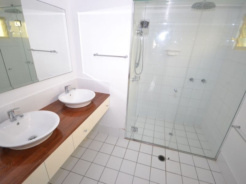 61 Carranya Street, Camp Hill QLD 4152