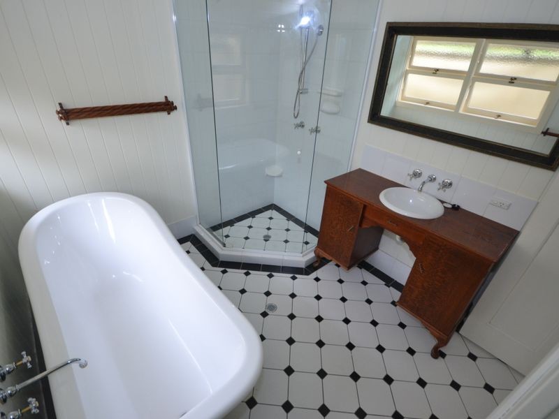 61 Carranya Street, Camp Hill QLD 4152