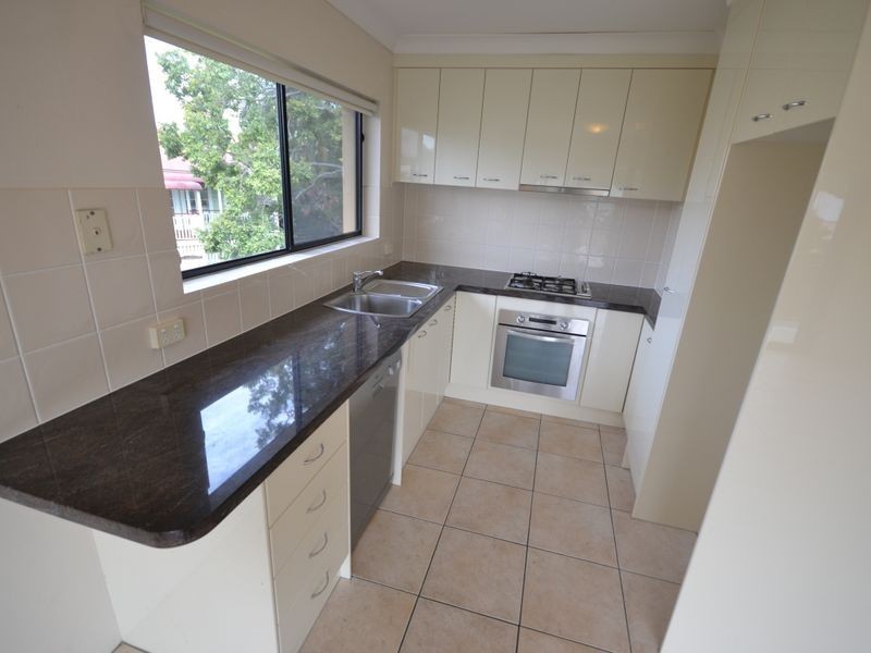 8/15 Eskgrove Street, East Brisbane QLD 4169