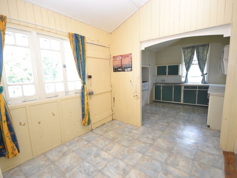 50 Didsbury Street, East Brisbane QLD 4169