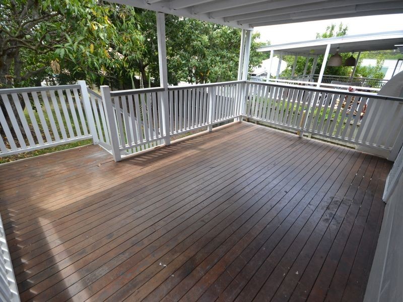 50 Didsbury Street, East Brisbane QLD 4169