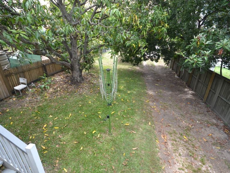 50 Didsbury Street, East Brisbane QLD 4169