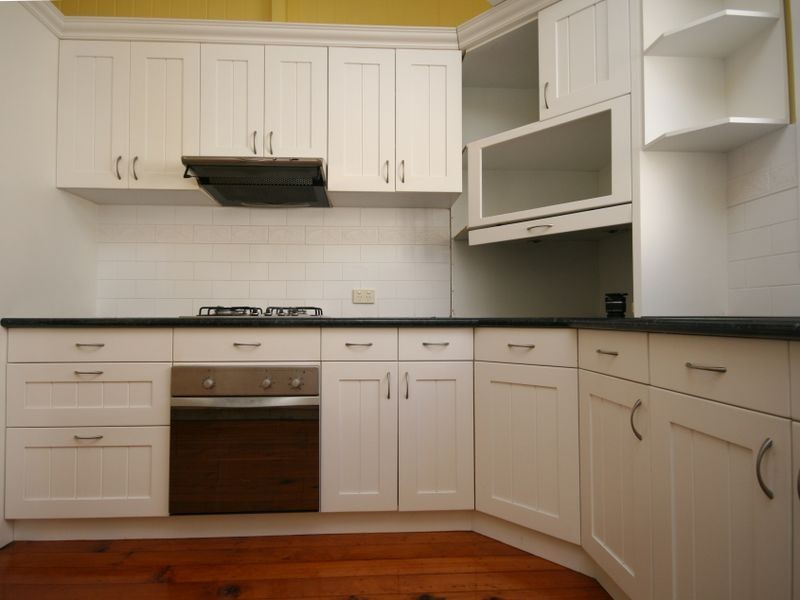 30 Barker Street, East Brisbane QLD 4169