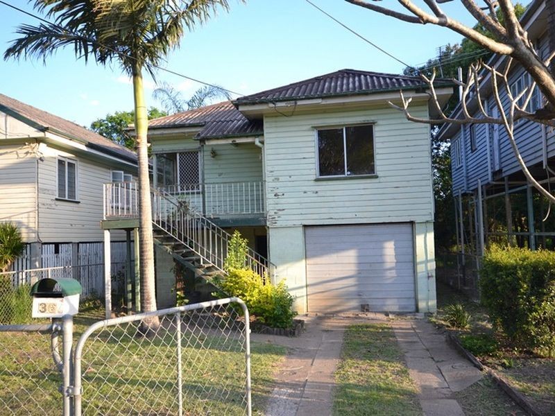 36 Lancelot Street, Tennyson QLD 4105