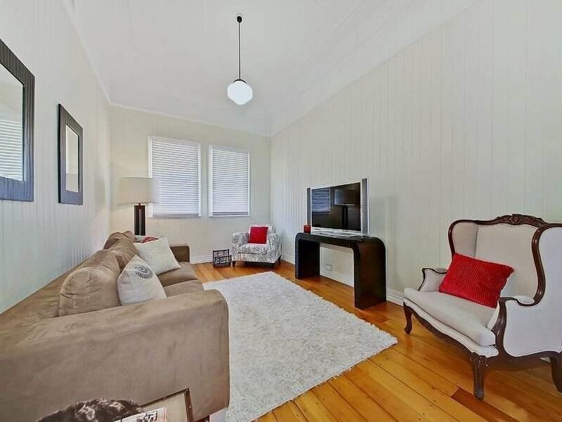 35 Hawthorne Street, Woolloongabba QLD 4102