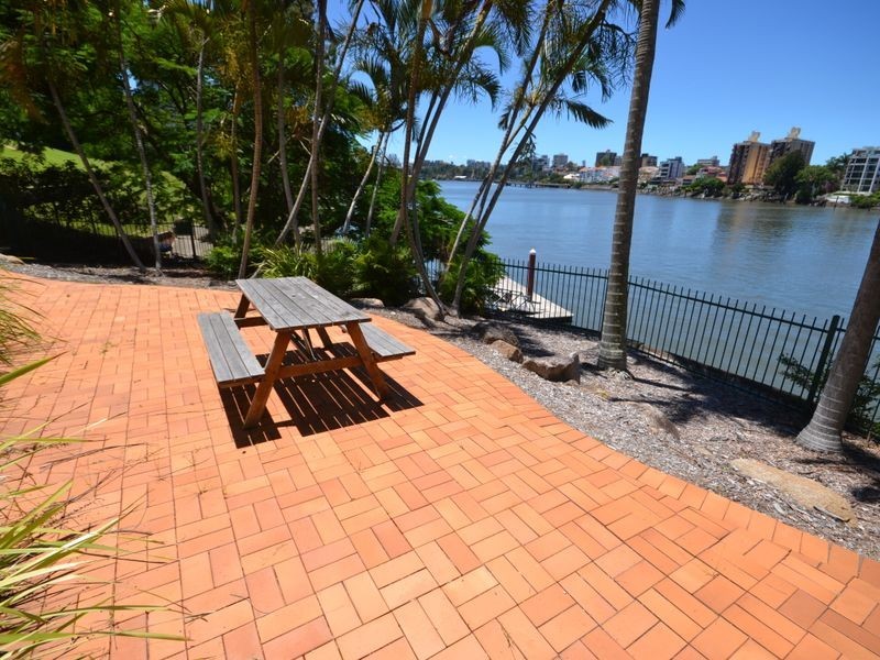 3/56 Thorn Street, Kangaroo Point QLD 4169