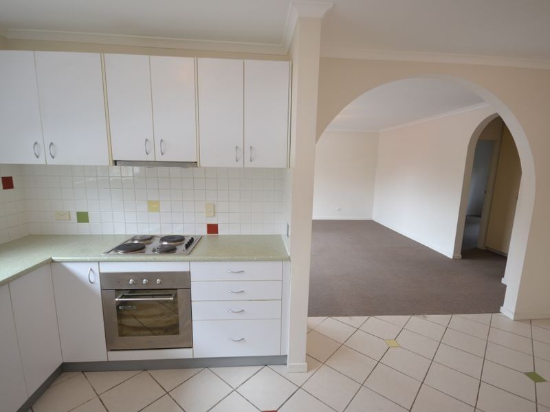 2/9 Lambert Street, Kangaroo Point QLD 4169