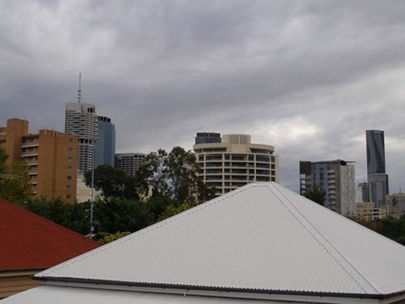 2/9 Lambert Street, Kangaroo Point QLD 4169