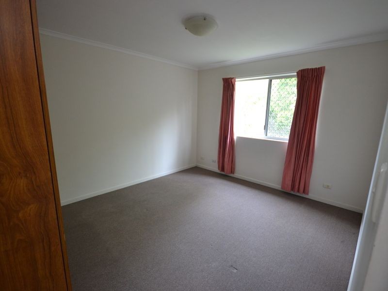 2/9 Lambert Street, Kangaroo Point QLD 4169