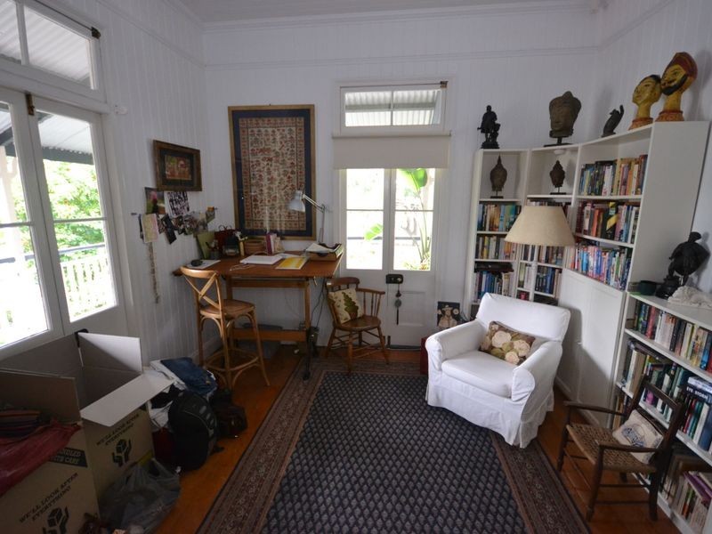 Coorparoo QLD 4151