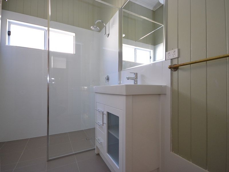 81 Longlands Street, East Brisbane QLD 4169