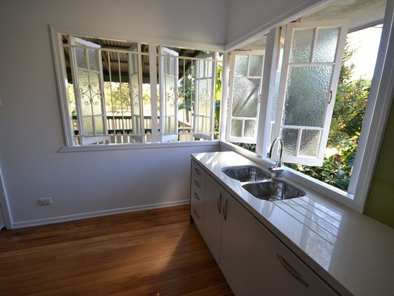 81 Longlands Street, East Brisbane QLD 4169