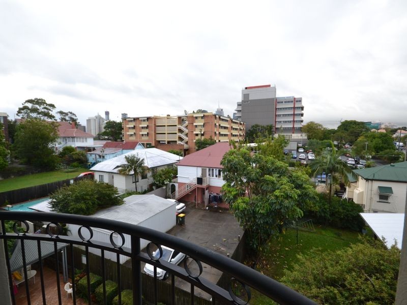 17/40 Bell Street, Kangaroo Point QLD 4169