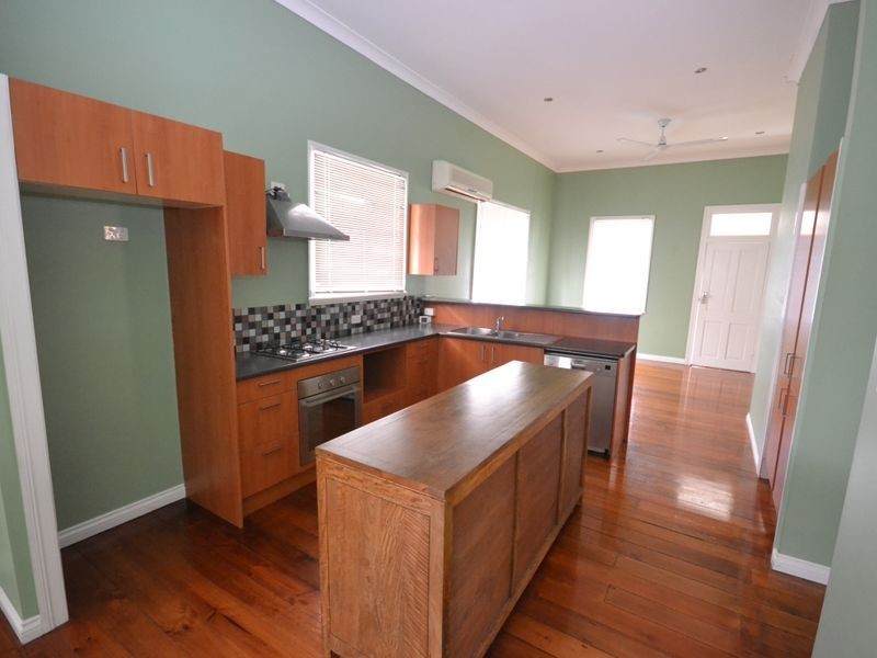 84 Lewis Street, Woolloongabba QLD 4102