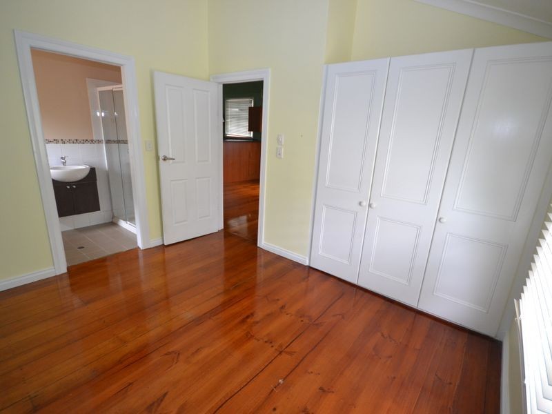 84 Lewis Street, Woolloongabba QLD 4102