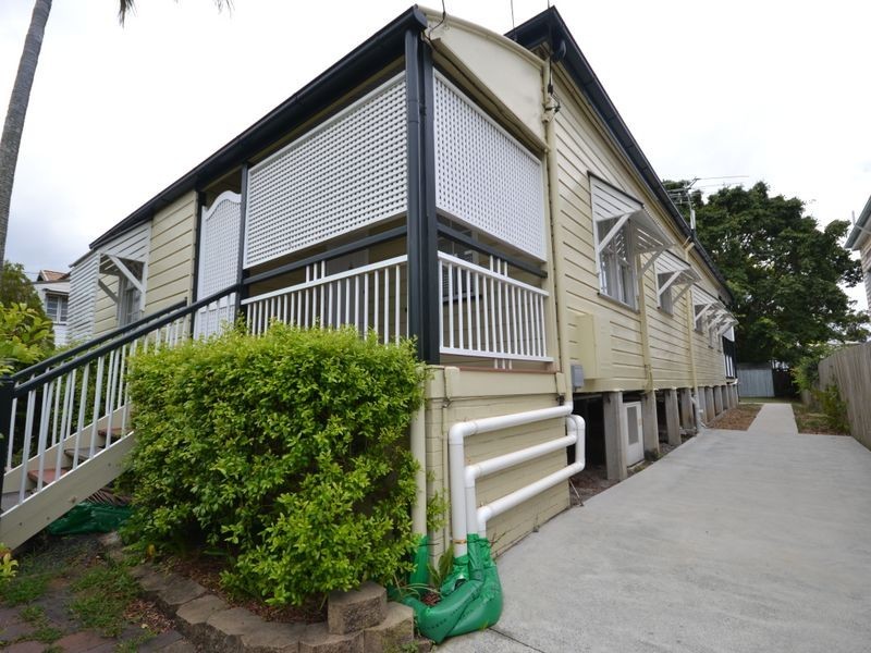 84 Lewis Street, Woolloongabba QLD 4102