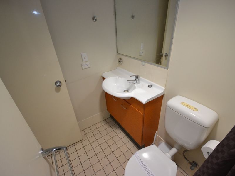 1014/9 Castlebar Street, Kangaroo Point QLD 4169