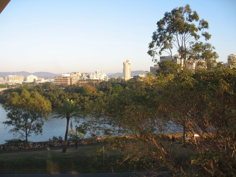 10/152 River Terrace, Kangaroo Point QLD 4169