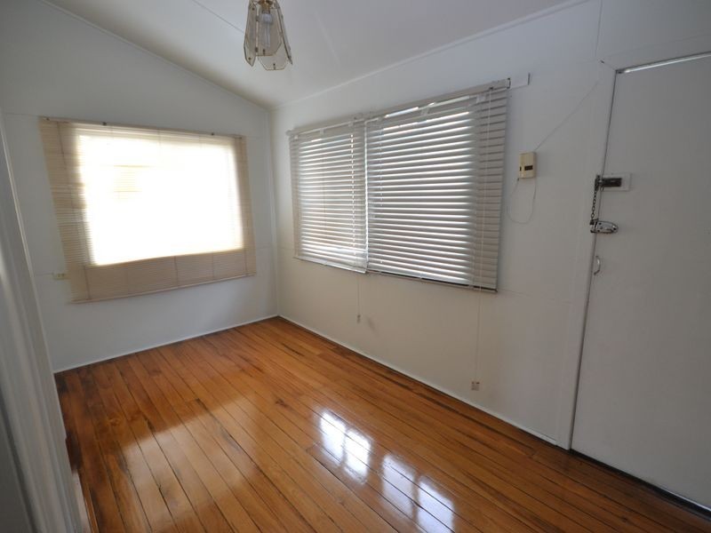 39 Deshon Street, Woolloongabba QLD 4102