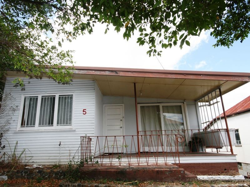 5 Ross Street, Woolloongabba QLD 4102