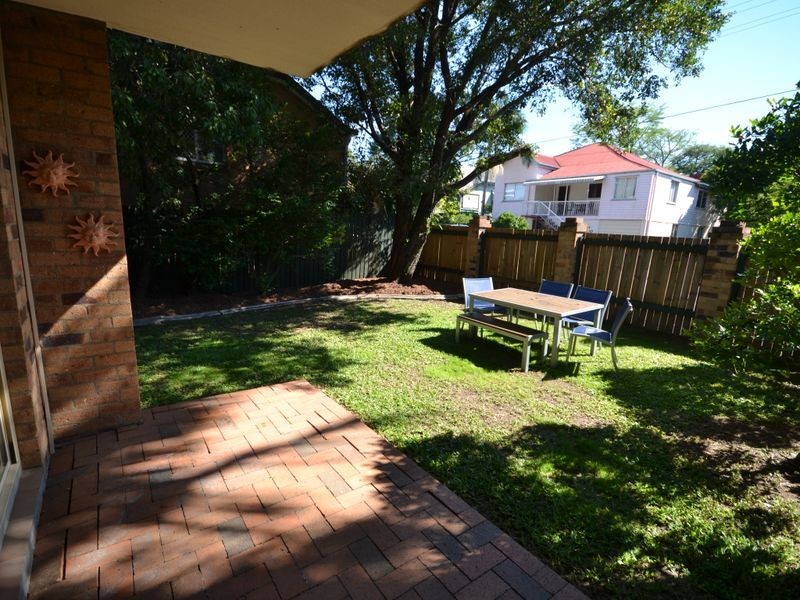 1/126 Wellington Road, Kangaroo Point QLD 4169
