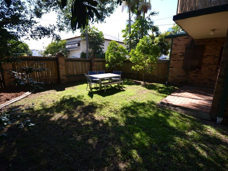 1/126 Wellington Road, Kangaroo Point QLD 4169