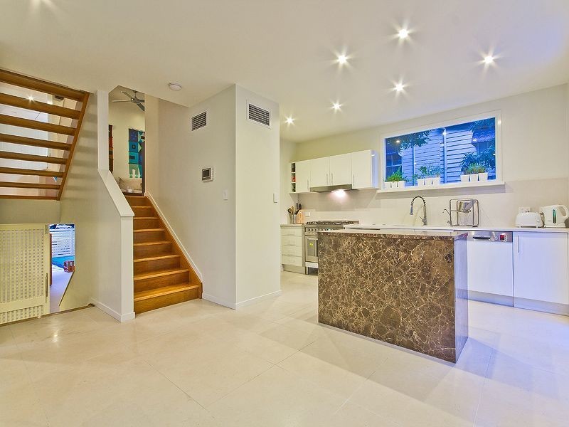 61 Ashfield Street, East Brisbane QLD 4169