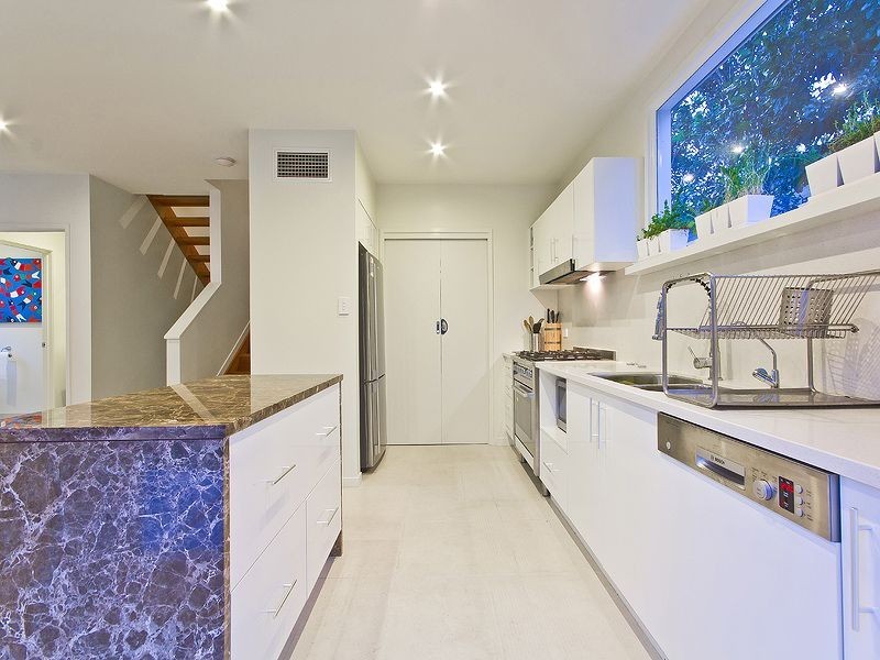 61 Ashfield Street, East Brisbane QLD 4169