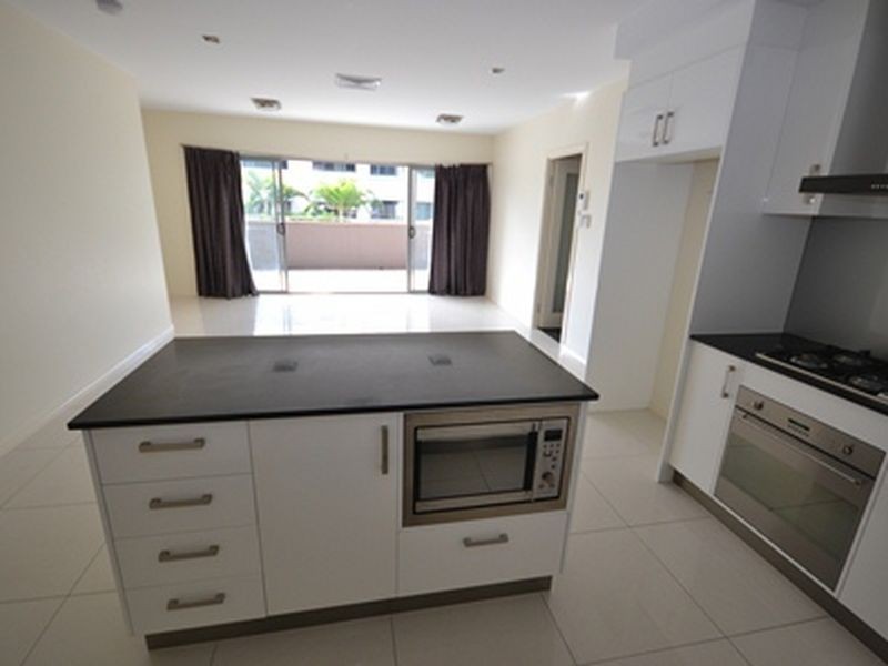 3/215 Wellington Road, East Brisbane QLD 4169