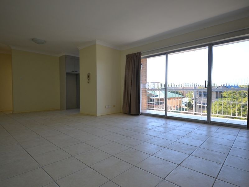 6/65 Rialto Street, Coorparoo QLD 4151