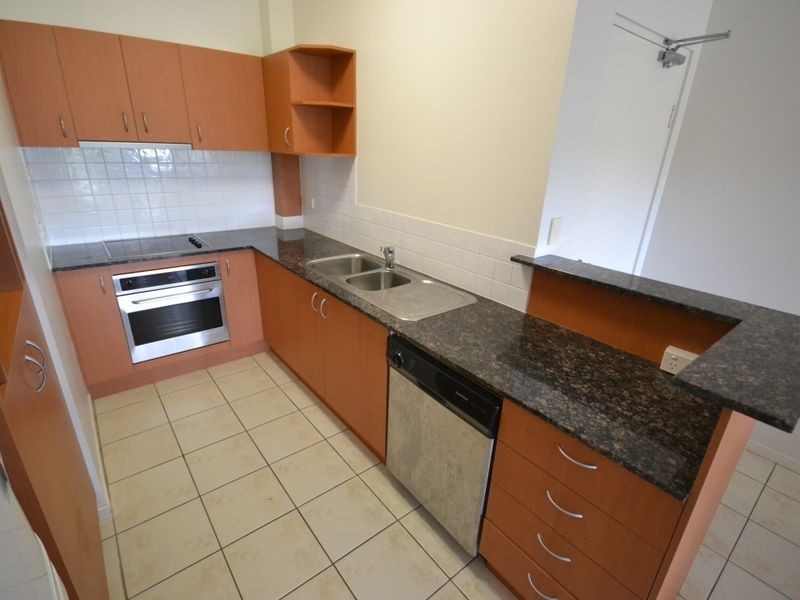 5/24 McLay Street, Coorparoo QLD 4151