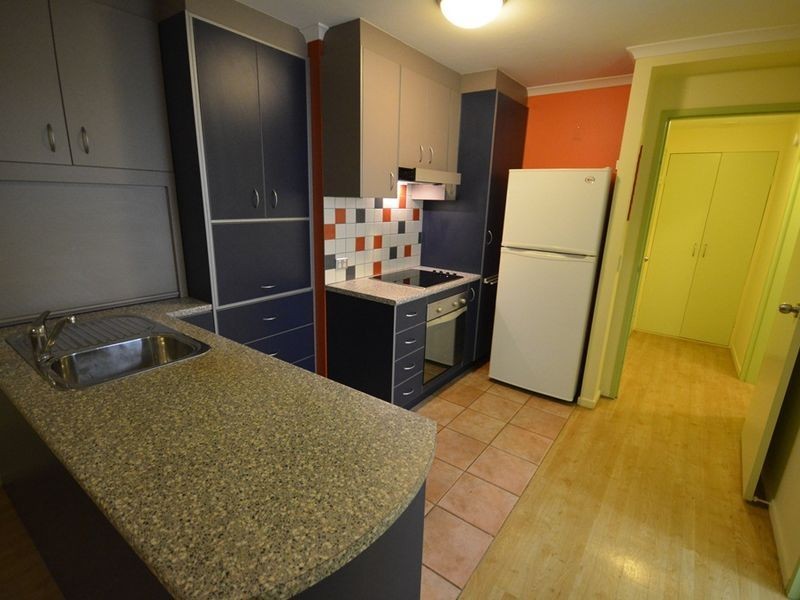 1/75 Thorn Street, Kangaroo Point QLD 4169