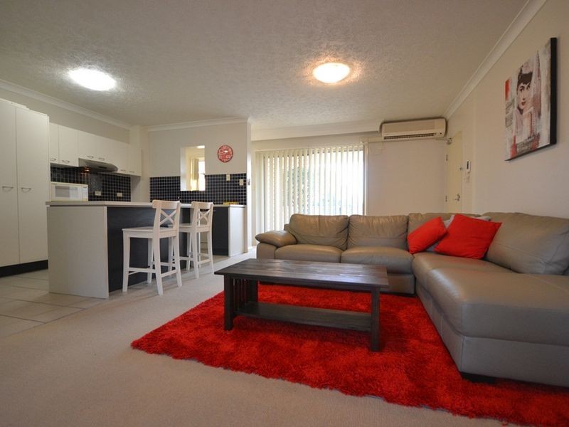 2/19 Thorn Street, Kangaroo Point QLD 4169