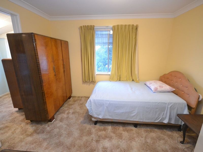 27 Fleurs Street, Woolloongabba QLD 4102