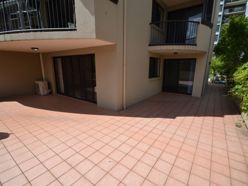 4/240 Wellington Road, Kangaroo Point QLD 4169