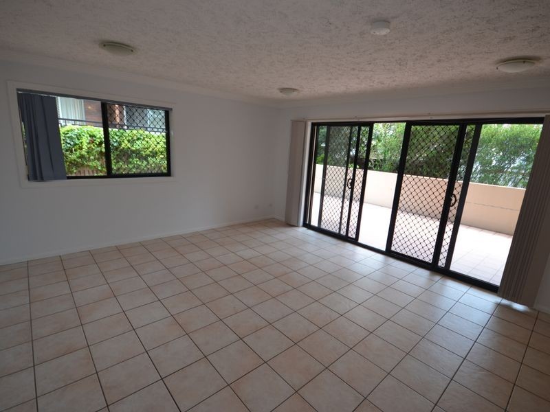 4/240 Wellington Road, Kangaroo Point QLD 4169