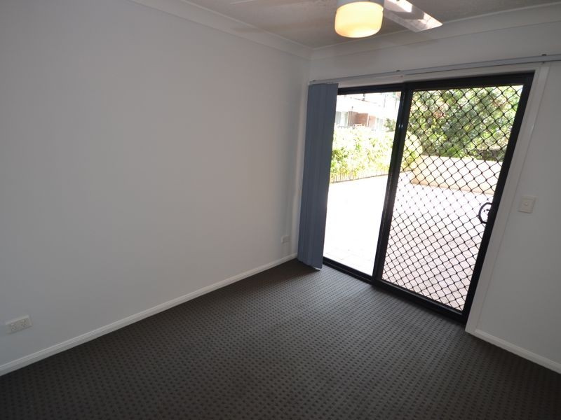 4/240 Wellington Road, Kangaroo Point QLD 4169