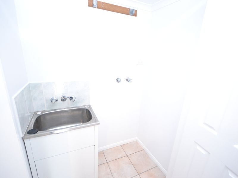 4/240 Wellington Road, Kangaroo Point QLD 4169