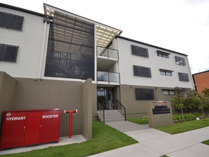 2/23 Potts Street, East Brisbane QLD 4169