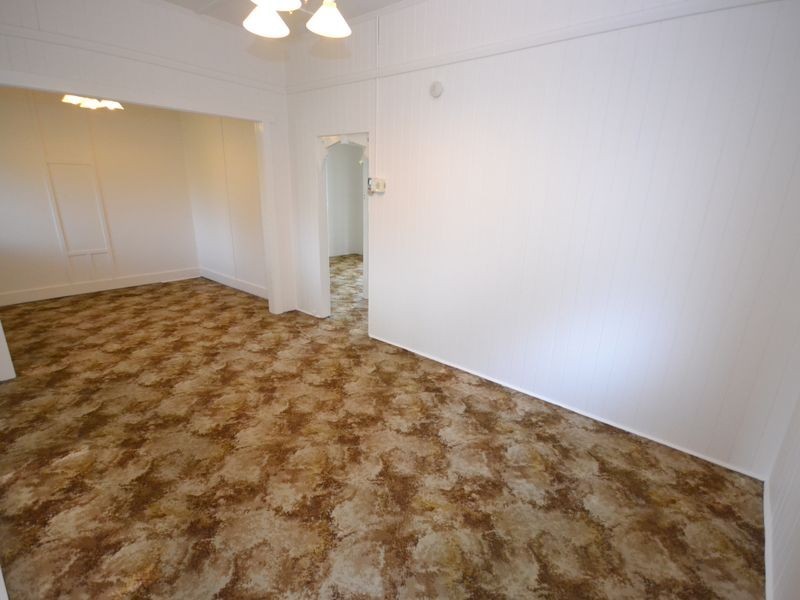 17 Rosina Street, Kangaroo Point QLD 4169