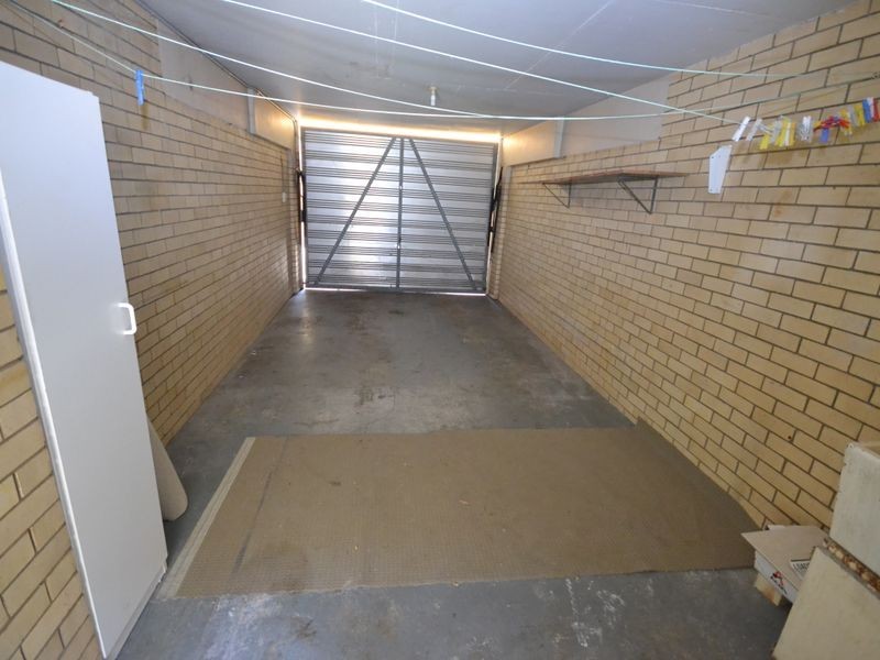 2/143 Baines, Kangaroo Point QLD 4169