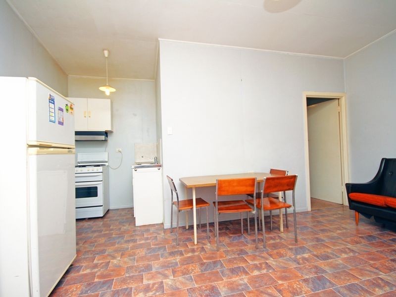 7/11 Line Street, Woolloongabba QLD 4102