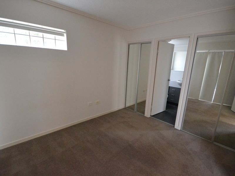 3/77 Douglas Street, Greenslopes QLD 4120