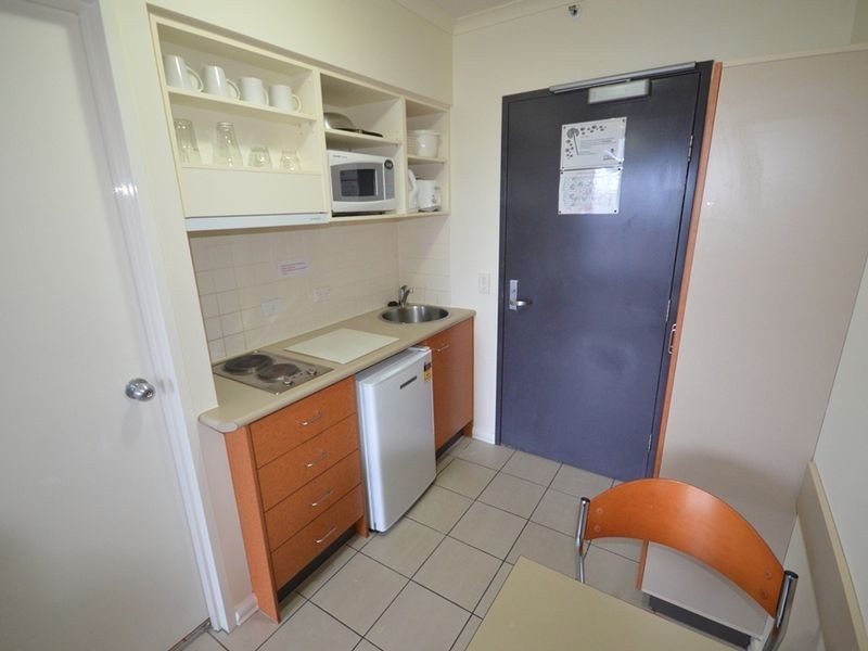 805/9 Castlebar Street, Kangaroo Point QLD 4169