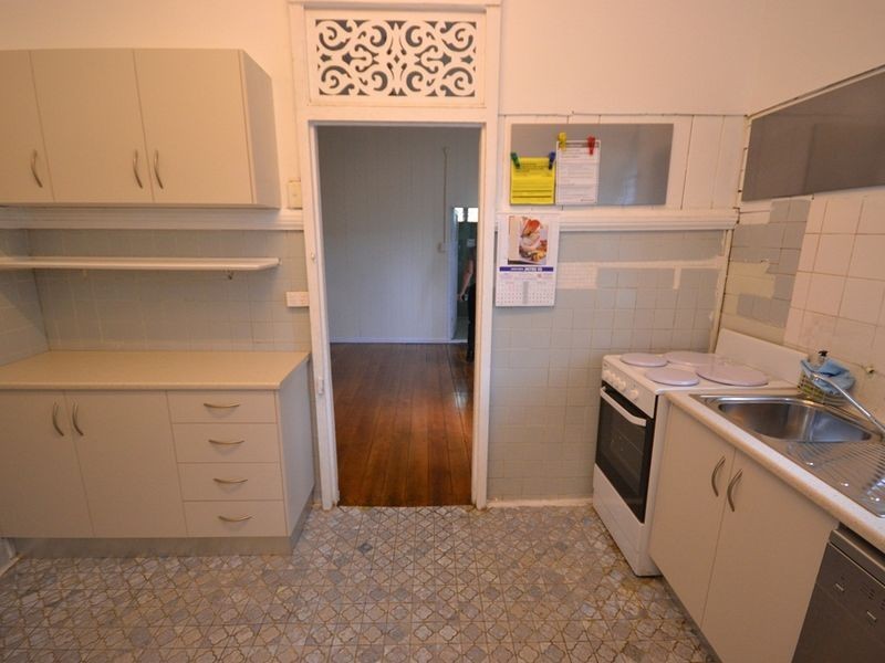 18 Atherton Street, Woolloongabba QLD 4102